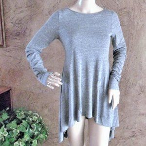 KAREN BY KAREN KANE TOP  NWOT SIZE S